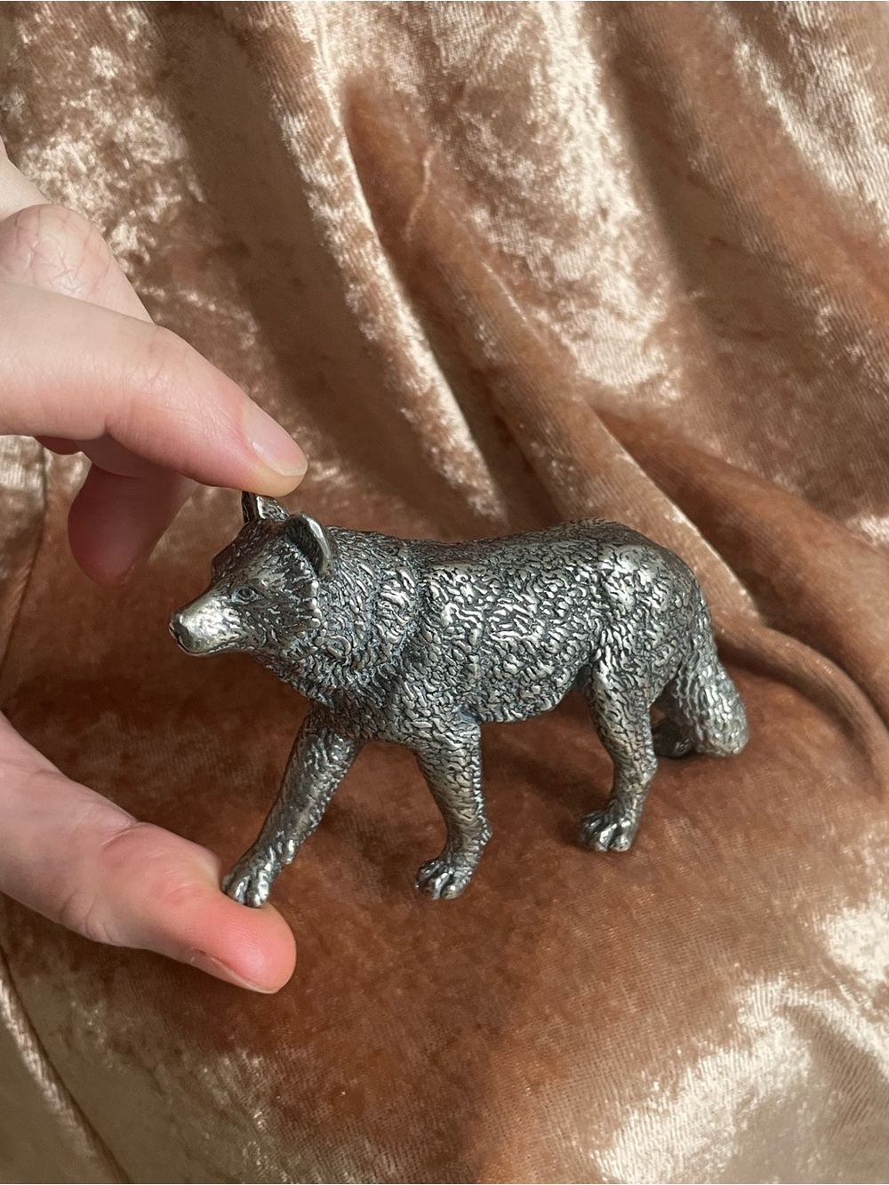 Rare Vintage Solid Pewter Wolf Figure Figurine Unique